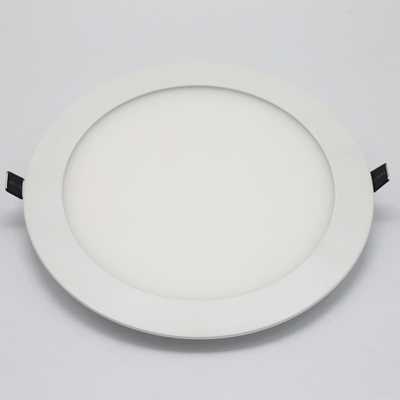 Round recessed flat light